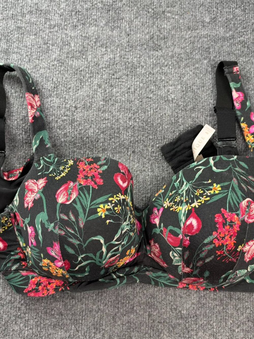 Cacique 38F Lightly Lined T-Shirt Bra Black Floral Print Underwire Lane Bryant